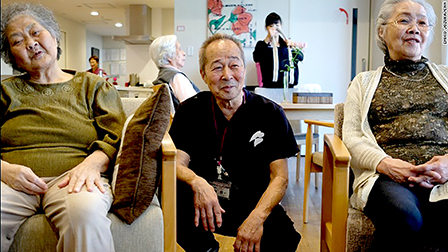 Người già Nhật Bản chăm sóc lẫn nhau