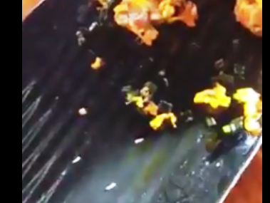 Vụ sụn gà có dòi Phạt nhà hàng 4 triệu đồng