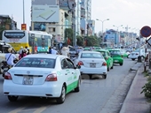 Sở GTVT Hà Nội nói gì về khoanh vùng, đấu giá quyền kinh doanh taxi
