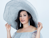 Hạnh Lê chính thức đại diện Việt Nam dự thi Mrs Universe – Hoa hậu hoàn vũ thế giới 2017