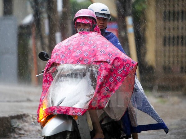 Các tỉnh Bắc Bộ có mưa dông trên diện rộng bắt đầu từ đêm nay