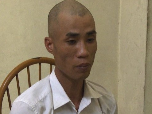 Bắt khẩn cấp đối tượng nghiện ma túy, có 2 tiền án lại còn tự sản xuất súng