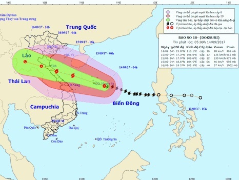Bão số 10 giật cấp 15, sóng vùng tâm bão cao 10m, đất liền mưa trên 400mm
