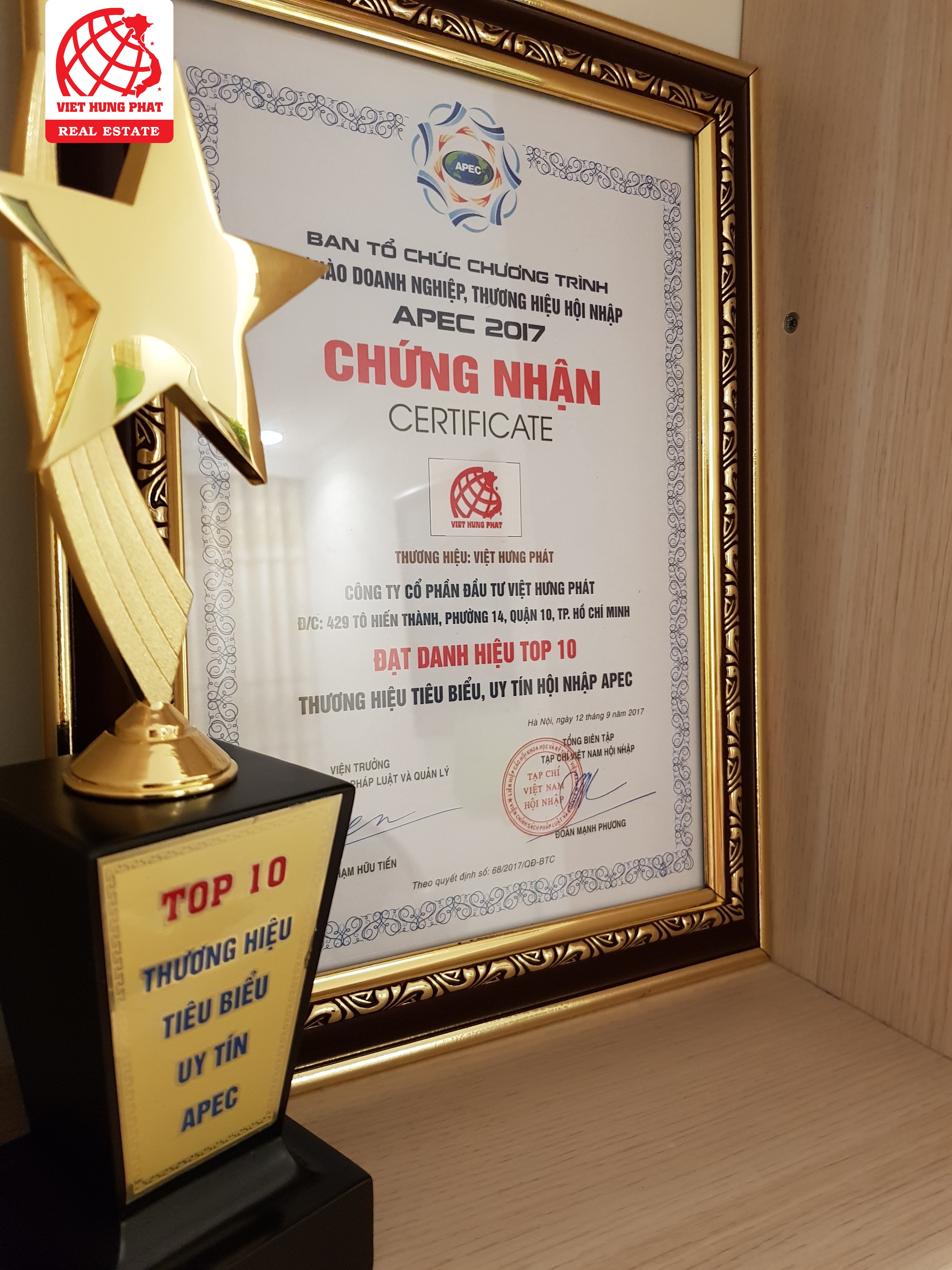 Việt Hưng Phát được vinh danh “Top 10 Thương hiệu tiêu biểu APEC- 2017”
