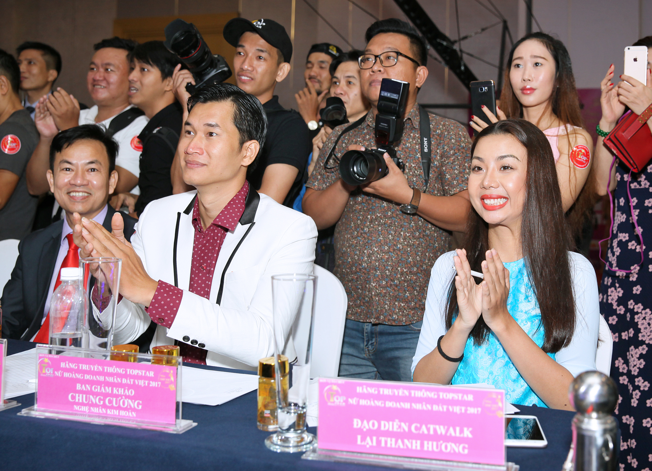 Lại Thanh Hương Hướng dẫn catwalk là cả một quá trình gian nan