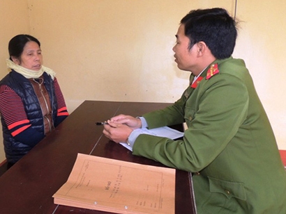 Khởi tố giúp việc bạo hành bé gái gần 2 tháng tuổi